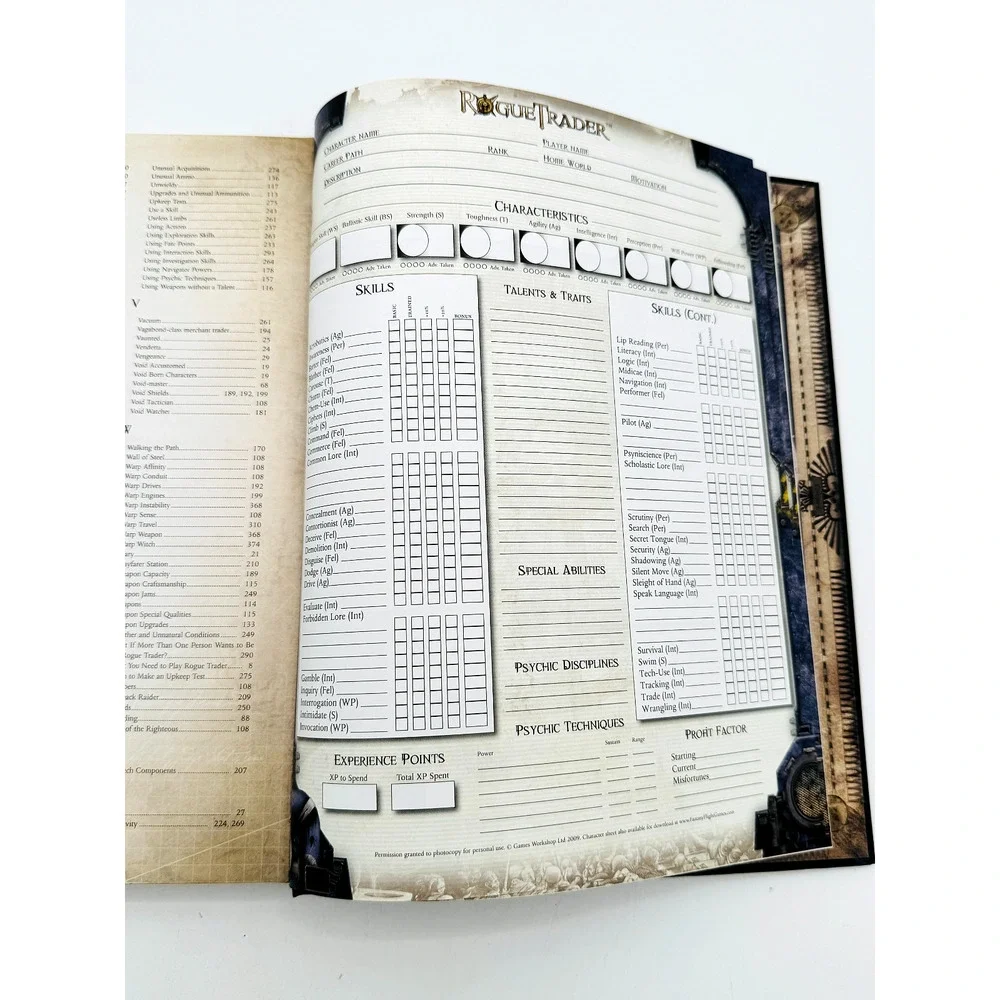 Warhammer 40K Rogue Trader Core Rulebook RPG Fantasy Flight Games 2009 RT01